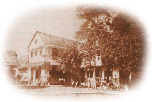 เรียนการศึกษาภาคบังคับที่โรงเรียนวังหลัง